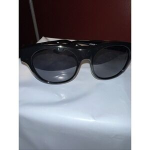 Foster Grant solar shield polarized black sunglasses